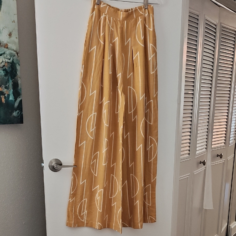 Mustard Wide-Leg Pants with Geometric Print